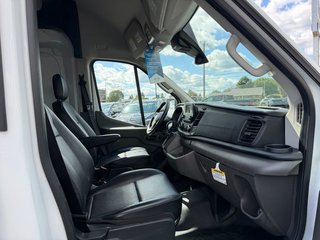 2025 Ford Transit Cargo Van in Victoriaville, Quebec - 12 - w320h240px