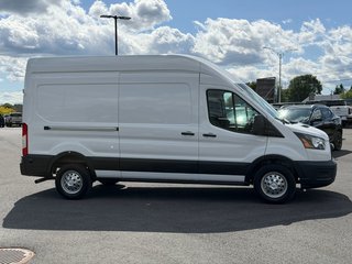 2025 Ford Transit Cargo Van in Victoriaville, Quebec - 6 - w320h240px