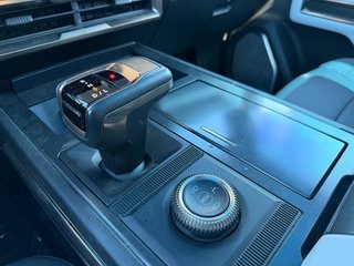 GMC HUMMER EV SUV  2024 à Victoriaville, Québec - 23 - w320h240px