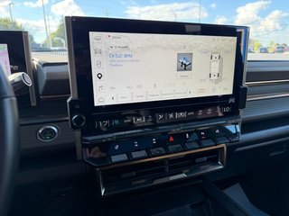 GMC HUMMER EV SUV  2024 à Plessisville, Québec - 17 - w320h240px