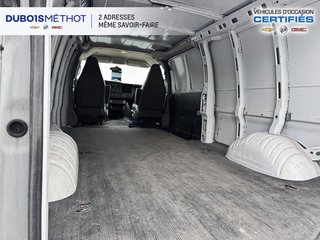 GMC Savana Cargo Van  2024 à Plessisville, Québec - 11 - w320h240px