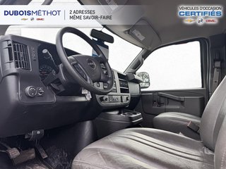 GMC Savana Cargo Van  2024 à Plessisville, Québec - 15 - w320h240px