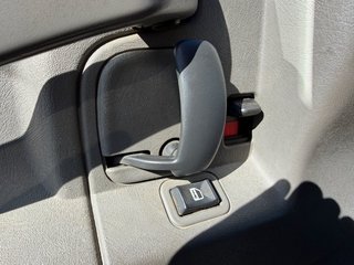 2021 GMC Savana Commercial Cutaway in Victoriaville, Quebec - 12 - w320h240px