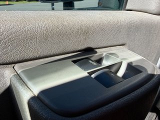 2021 GMC Savana Commercial Cutaway in Victoriaville, Quebec - 11 - w320h240px