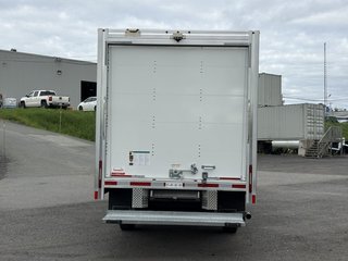 2026 GMC Savana in Plessisville, Quebec - 6 - w320h240px