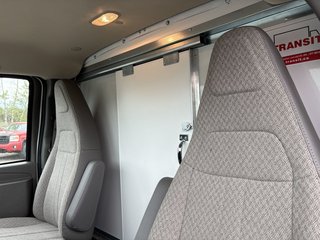 2026 GMC Savana in Plessisville, Quebec - 16 - w320h240px