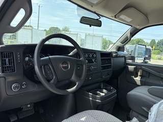 GMC Savana  2026 à Victoriaville, Québec - 15 - w320h240px