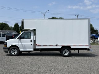 GMC Savana  2026 à Victoriaville, Québec - 3 - w320h240px