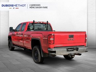 GMC Sierra 2500HD WORK TRUCK, 4X4, DOUBLE CAB, V8 6.0L A ESSENCE !!! 2018 à Victoriaville, Québec - 5 - w320h240px