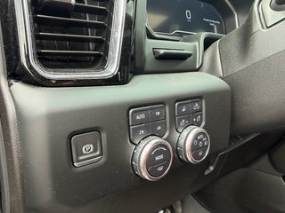 2025 GMC Sierra 2500HD in Plessisville, Quebec - 22 - w320h240px