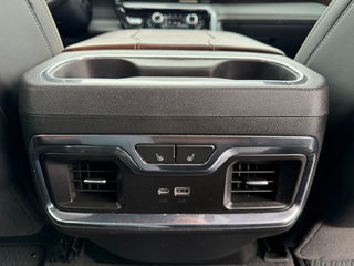 2025 GMC Sierra 2500HD in Plessisville, Quebec - 12 - w320h240px