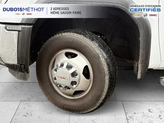 GMC Sierra 3500HD  2024 à Victoriaville, Québec - 2 - w320h240px