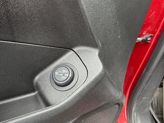 2024 GMC Terrain in Plessisville, Quebec - 19 - w320h240px