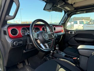 2021 Jeep Gladiator in Plessisville, Quebec - 14 - w320h240px