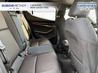2023 Mazda 3 Sport in Victoriaville, Quebec - 12 - w320h240px