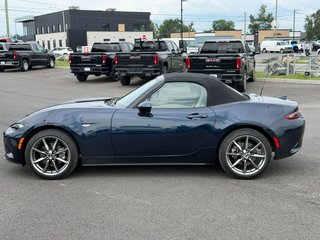 Mazda MX-5  2022 à Plessisville, Québec - 10 - w320h240px