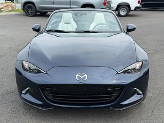 Mazda MX-5  2022 à Plessisville, Québec - 2 - w320h240px