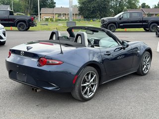 Mazda MX-5  2022 à Plessisville, Québec - 6 - w320h240px