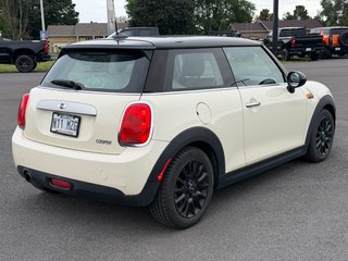 2014 MINI Cooper Hardtop in Plessisville, Quebec - 7 - w320h240px