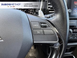 2017 Mitsubishi Outlander in Victoriaville, Quebec - 27 - w320h240px