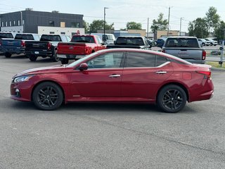 Nissan Altima  2019 à Victoriaville, Québec - 3 - w320h240px