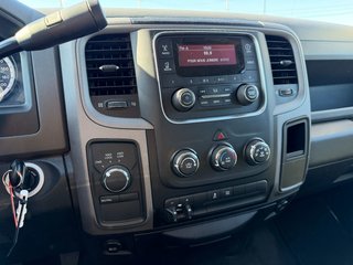 Ram 1500  2017 à Victoriaville, Québec - 17 - w320h240px