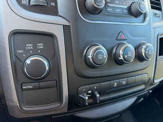 Ram 1500  2017 à Victoriaville, Québec - 18 - w320h240px