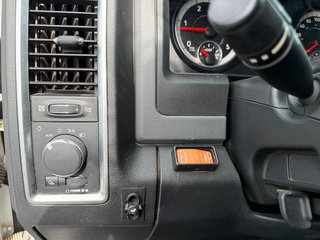 2017 Ram 3500 in Victoriaville, Quebec - 29 - w320h240px