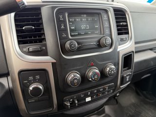 2017 Ram 3500 in Victoriaville, Quebec - 31 - w320h240px