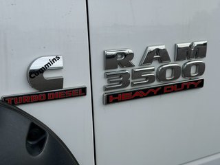 2017 Ram 3500 in Victoriaville, Quebec - 3 - w320h240px