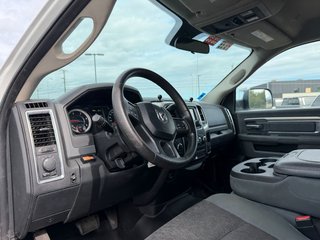 2017 Ram 3500 in Victoriaville, Quebec - 25 - w320h240px