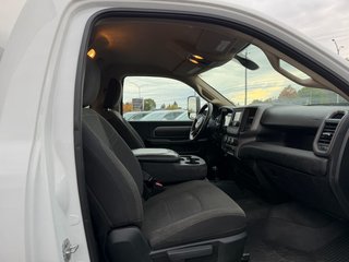 Ram 5500 Chassis  2019 à Victoriaville, Québec - 10 - w320h240px