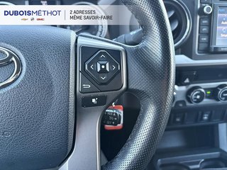 2017 Toyota Tacoma in Victoriaville, Quebec - 25 - w320h240px