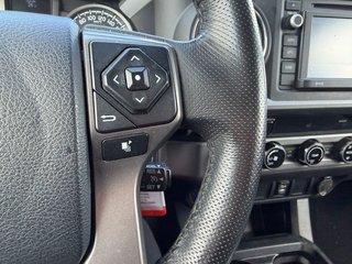 Toyota Tacoma  2017 à Victoriaville, Québec - 20 - w320h240px