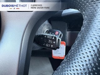 2017 Toyota Tacoma in Victoriaville, Quebec - 26 - w320h240px