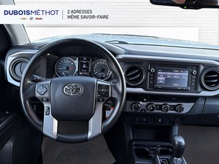 2017 Toyota Tacoma in Victoriaville, Quebec - 17 - w320h240px