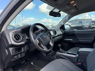 Toyota Tacoma  2017 à Victoriaville, Québec - 13 - w320h240px