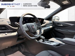 2025 Buick ENVISTA PRIVILEGIE A TA Preferred in Plessisville, Quebec - 4 - w320h240px