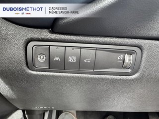 2025 Chevrolet Equinox EV in Victoriaville, Quebec - 24 - w320h240px