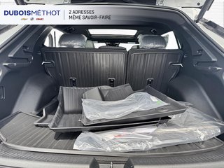 2025 Chevrolet Equinox EV in Victoriaville, Quebec - 10 - w320h240px
