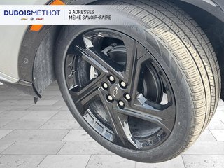 2025 Chevrolet Equinox EV in Victoriaville, Quebec - 2 - w320h240px