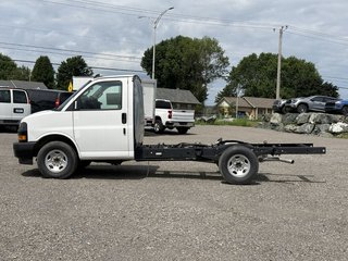 Chevrolet Express Cutaway 3500  2025 à Victoriaville, Québec - 3 - w320h240px