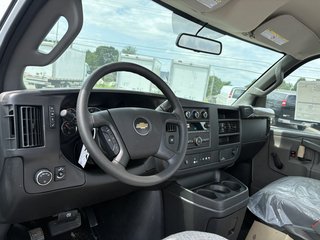 Chevrolet Express Cutaway 3500  2025 à Victoriaville, Québec - 12 - w320h240px