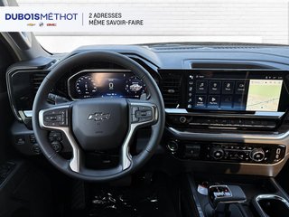 Chevrolet SILVERADO 1500 CREW RST 4RM  2026 à Victoriaville, Québec - 6 - w320h240px