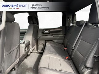 Chevrolet SILVERADO 1500 CREW RST 4RM  2026 à Victoriaville, Québec - 5 - w320h240px