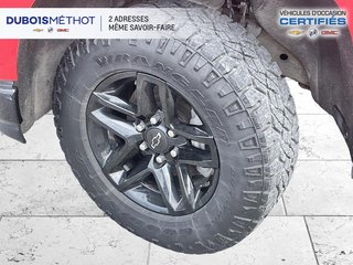 Chevrolet Silverado 1500 LTD V8 6.2L, LT TRAIL BOSS, CREW, CONSOLE 4X4 !!! 2022 à Victoriaville, Québec - 2 - w320h240px