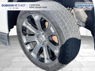 Chevrolet Silverado 1500 HIGH COUNTRY, V8 5.3L, CUIR, TOIT, 22 PO !!! 2017 à Plessisville, Québec - 2 - w320h240px