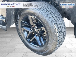 Chevrolet Silverado 1500 LT TRAIL BOSS, CREW, Z71. V8 5.3L, 4X4 !!! 2019 à Plessisville, Québec - 2 - w320h240px