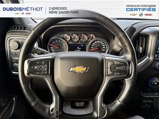 Chevrolet Silverado 1500  2020 à Plessisville, Québec - 21 - w320h240px