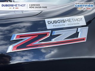 Chevrolet Silverado 1500 RST, Z71 V8 5.3L, CREW, 4X4, CONSOLE 2021 à Victoriaville, Québec - 3 - w320h240px